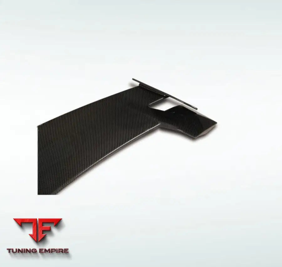 LAMBORGHINI URUS OEM STYLE CARBON FIBER PARTS