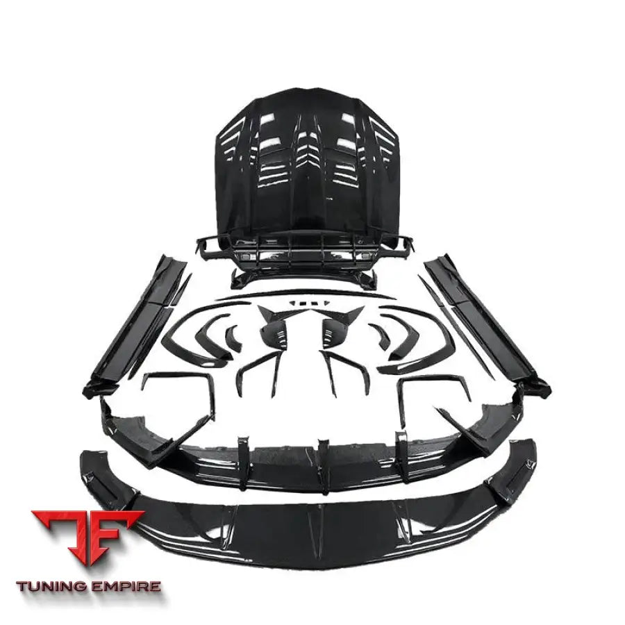 LAMBORGHINI URUS TC STYLE CARBON FIBER PARTS