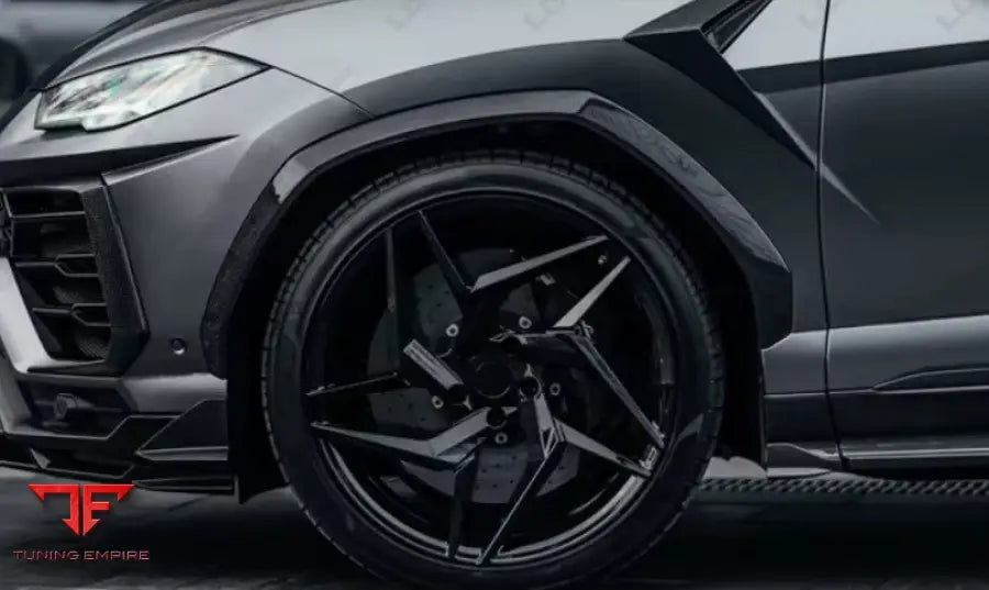 LAMBORGHINI URUS CARBON FIBER PARTS