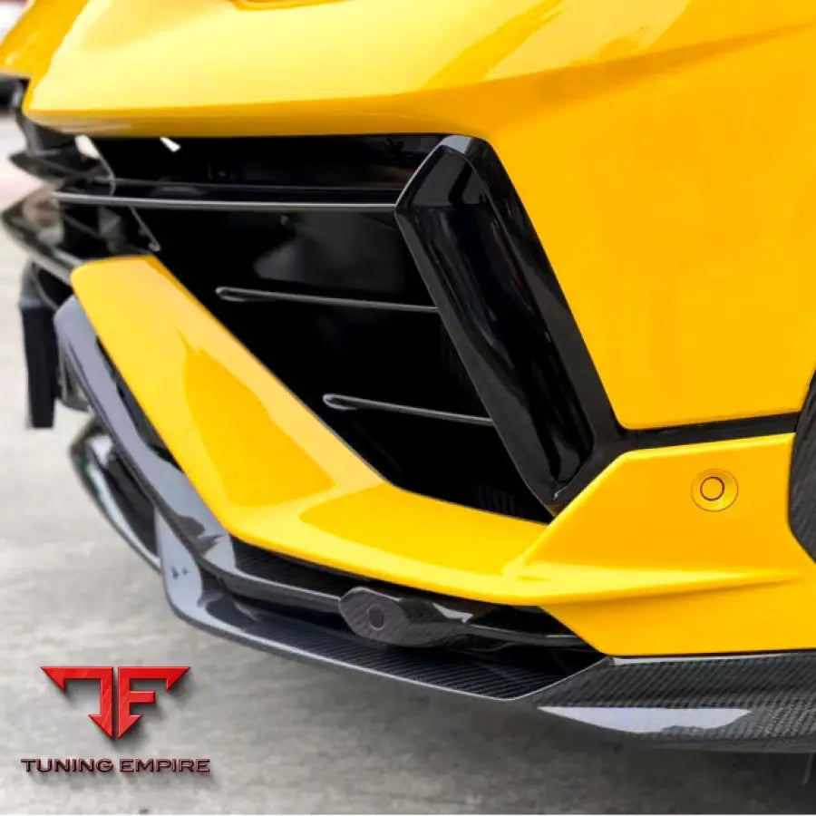 LAMBORGHINI URUS OEM STYLE CARBON FIBER PARTS