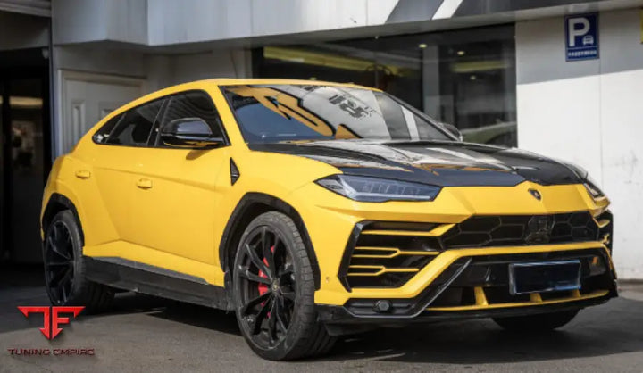 LAMBORGHINI URUS CARBON HOOD