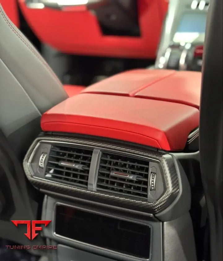 LAMBORGHINI URUS CARBON INTERIOR KIT