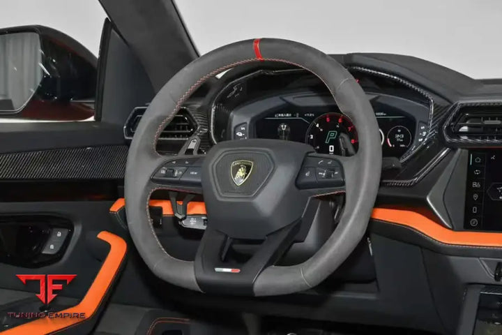 LAMBORGHINI URUS CARBON INTERIOR KIT