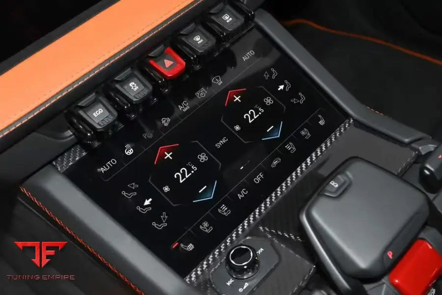 LAMBORGHINI URUS CARBON INTERIOR KIT