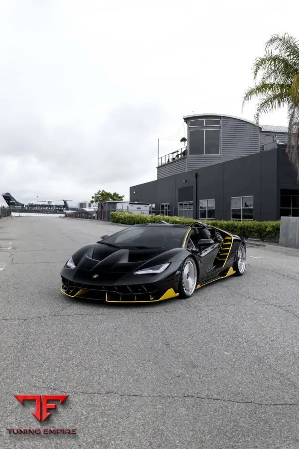 LAMBORGHINI URUS CENTENARIO WHEELS AND EXHAUST SYSTEM