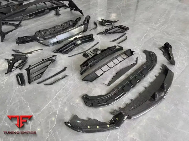 LAMBORGHINI URUS CONVERT TO 2023+ URUS PERFORMANTE BODY KIT