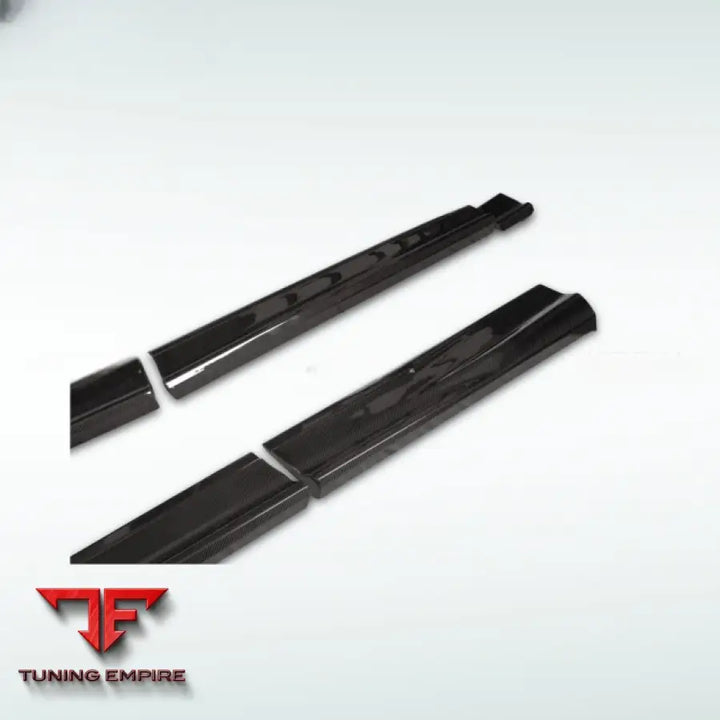 LAMBORGHINI URUS DRY CARBON FIBER BODY KIT PARTS