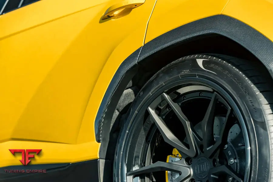 LAMBORGHINI URUS FORGED WHEELS AND EXHAUST SYSTEM