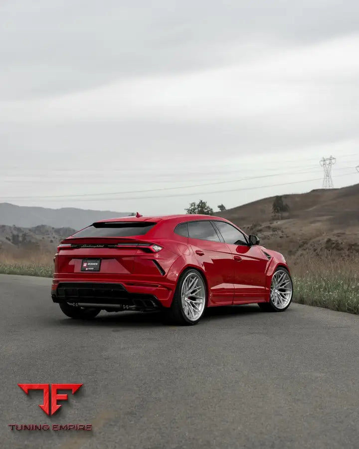 LAMBORGHINI URUS FORGED WHEELS AND EXHAUST SYSTEM