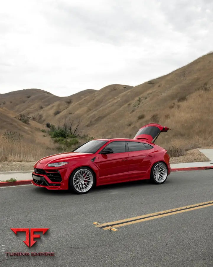 LAMBORGHINI URUS FORGED WHEELS AND EXHAUST SYSTEM