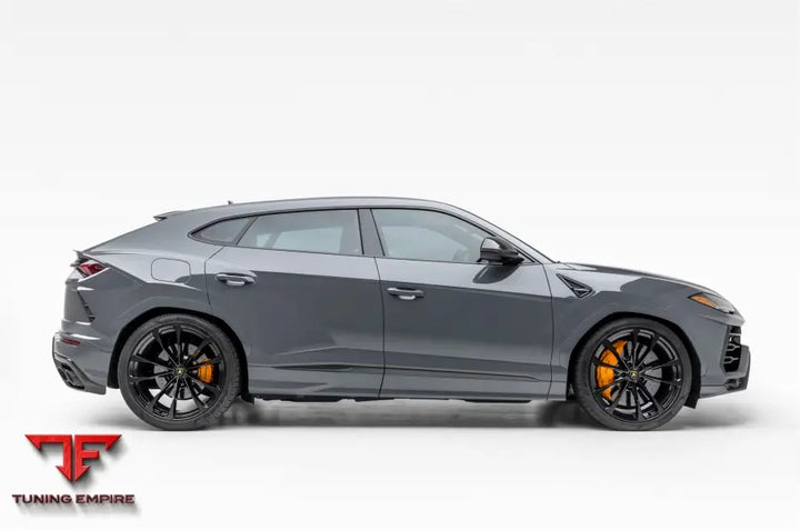 LAMBORGHINI URUS FORGED WHEELS AND EXHAUST SYSTEM