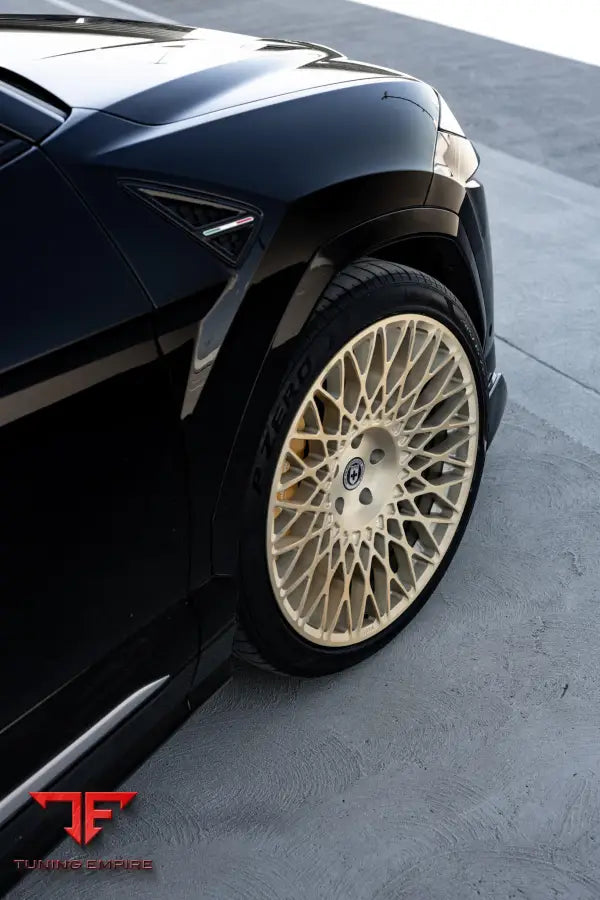 LAMBORGHINI URUS FORGED WHEELS AND EXHAUST SYSTEM
