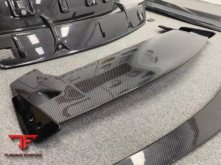 LAMBORGHINI URUS PERFORMANTE CARBON PARTS