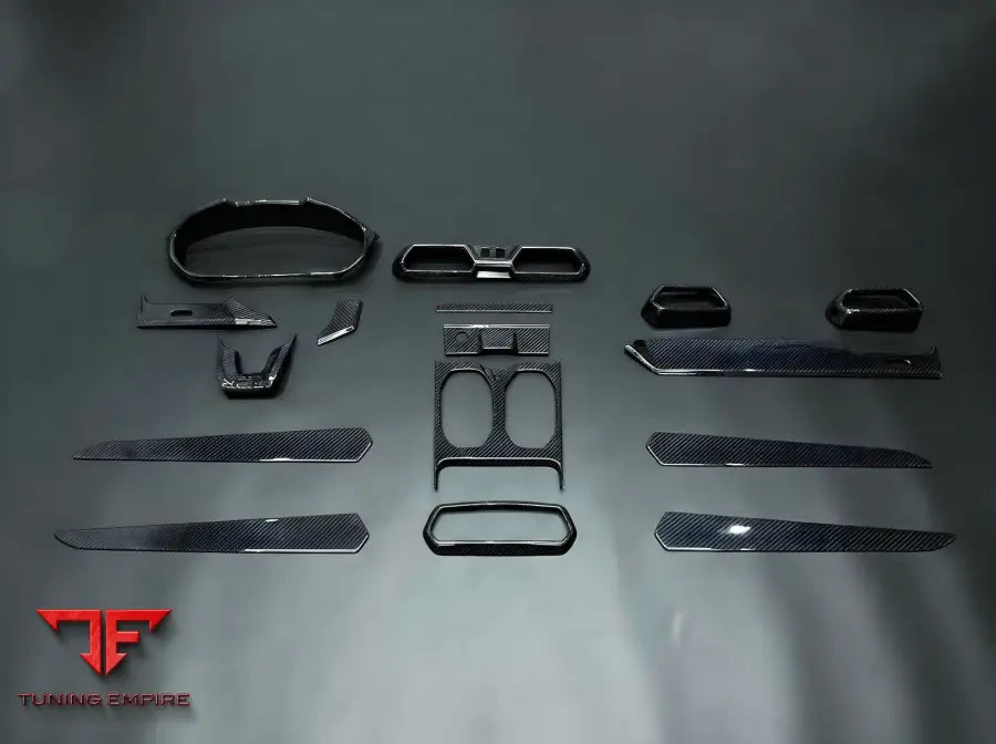 LAMBORGHINI URUS SE CARBON INTERIOR SET