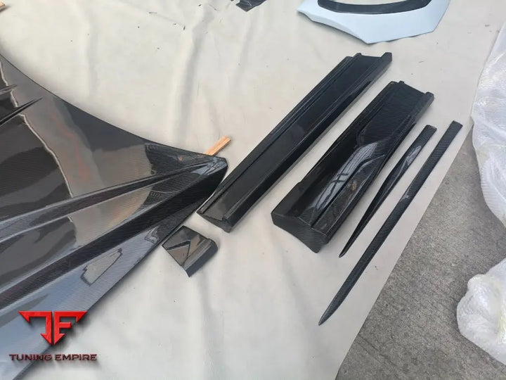 LAMBORGHINI URUS WIDEBODY KIT PERFORMANTE/S