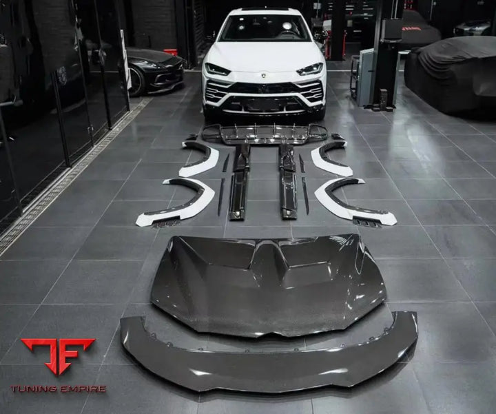 LAMBORGHINI URUS WIDEBODY KIT PERFORMANTE/S