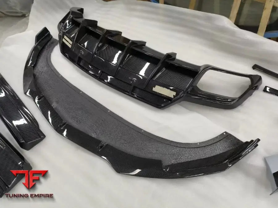 LAMBORGHINI URUS WIDEBODY KIT PERFORMANTE/S