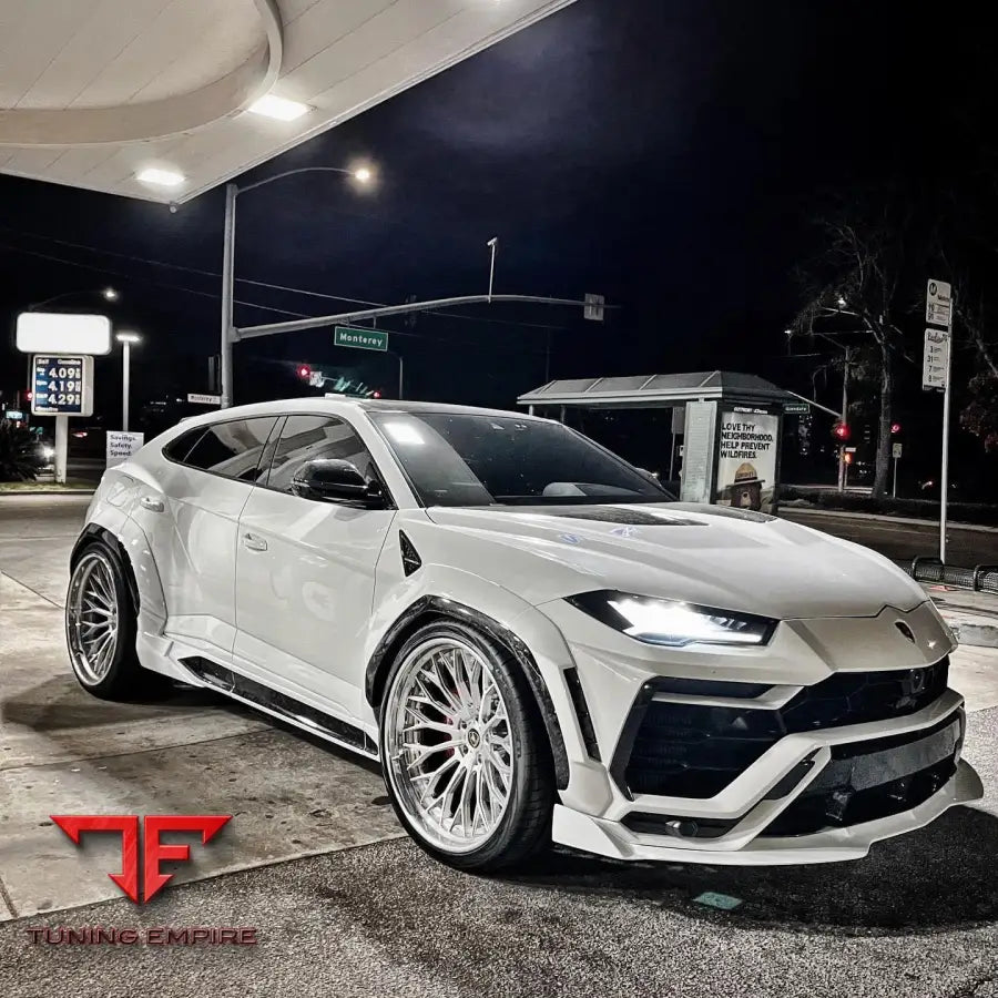 LAMBORGHINI URUS WIDEBODY KIT PERFORMANTE/S