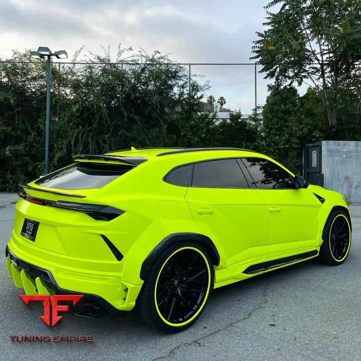 LAMBORGHINI URUS WIDEBODY KIT PERFORMANTE/S
