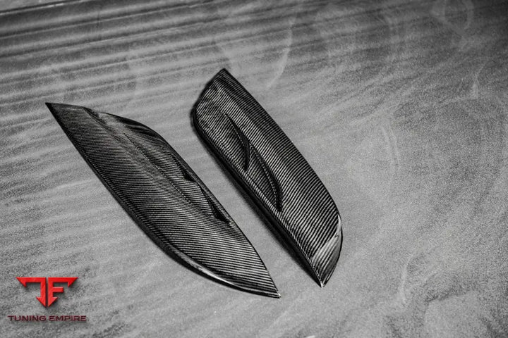 LAND ROVER DEFENDER 110 CARBON FIBER PARTS