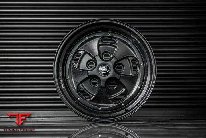 LAND ROVER DEFENDER 110 KAHN FORGED ALLOY WHEELS