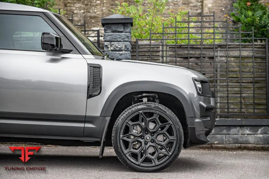 LAND ROVER DEFENDER 110 KAHN FORGED WHEELS