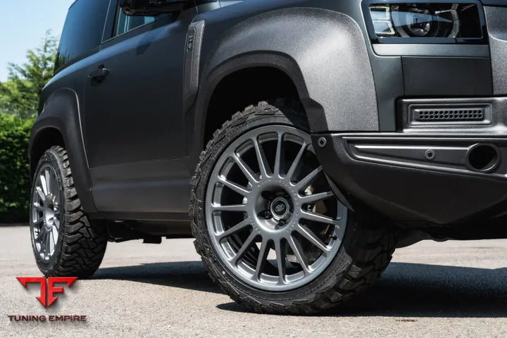LAND ROVER DEFENDER 130 KAHN FORGED WHEELS