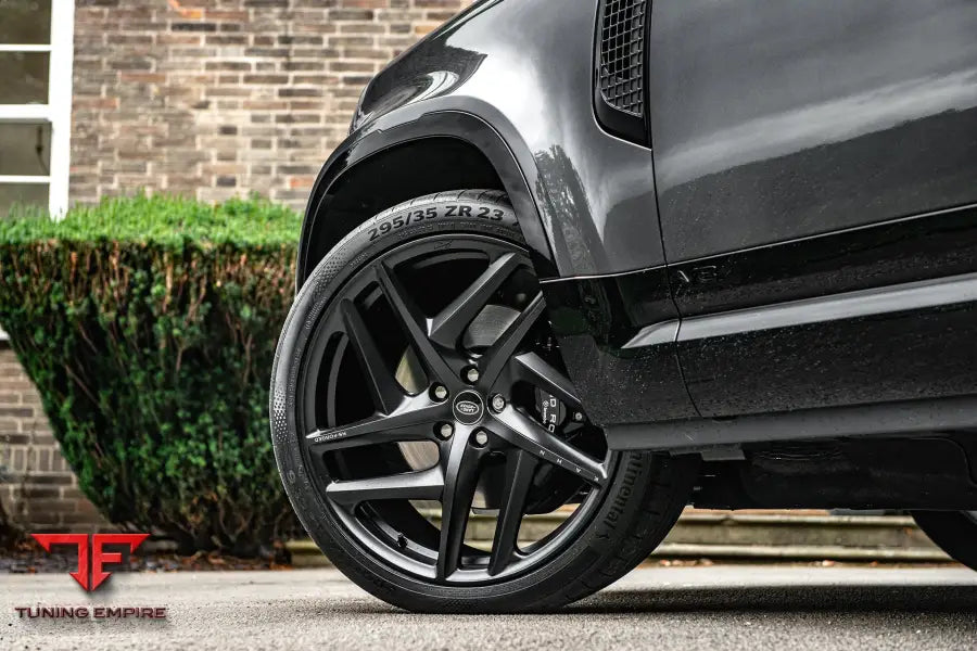 LAND ROVER DEFENDER 130 KAHN FORGED WHEELS