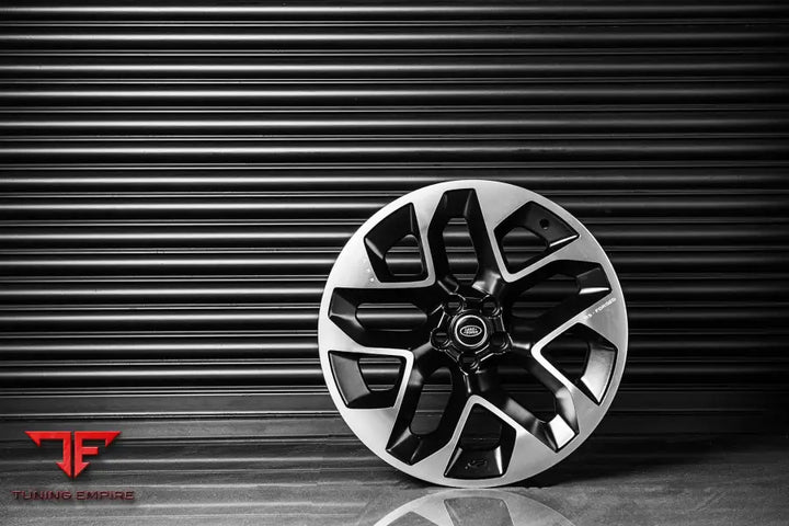 LAND ROVER DEFENDER 130 KAHN FORGED WHEELS