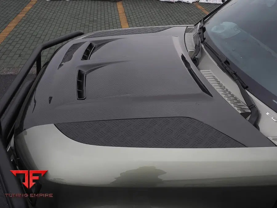 LAND ROVER DEFENDER 2020 + CARBON HOOD BONNET