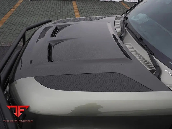LAND ROVER DEFENDER 2020 + CARBON HOOD BONNET
