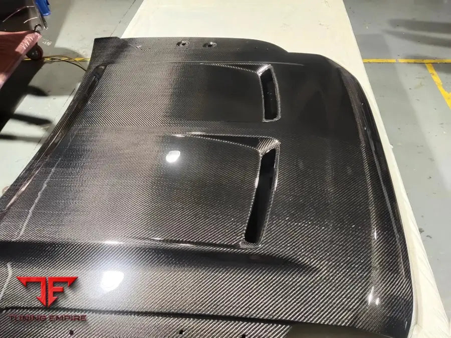 LAND ROVER DEFENDER 2020 + CARBON HOOD BONNET