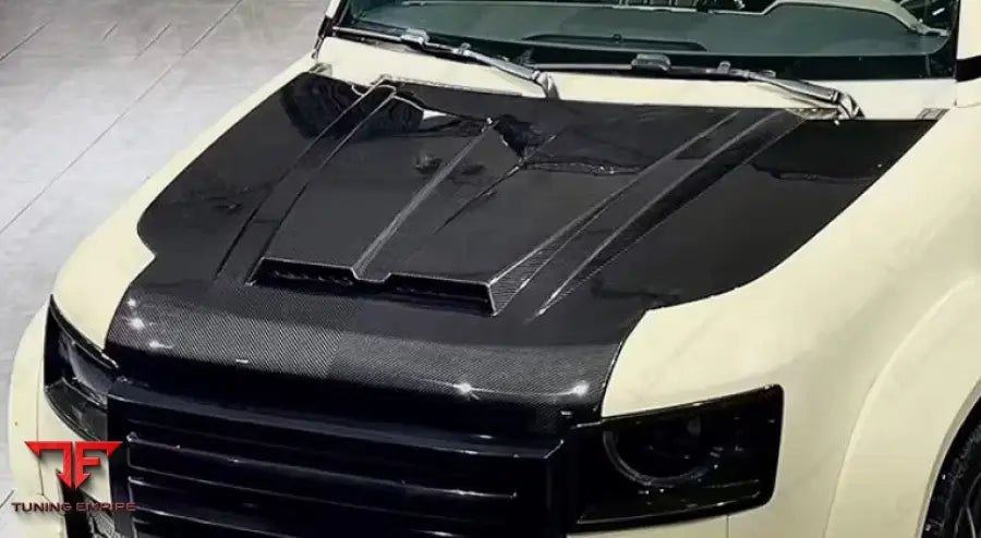 LAND ROVER DEFENDER CARBON FIBER ENGINE HOOD