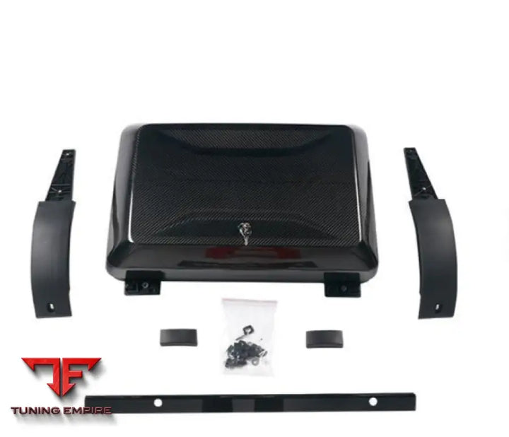 LAND ROVER DEFENDER CARBON PARTS