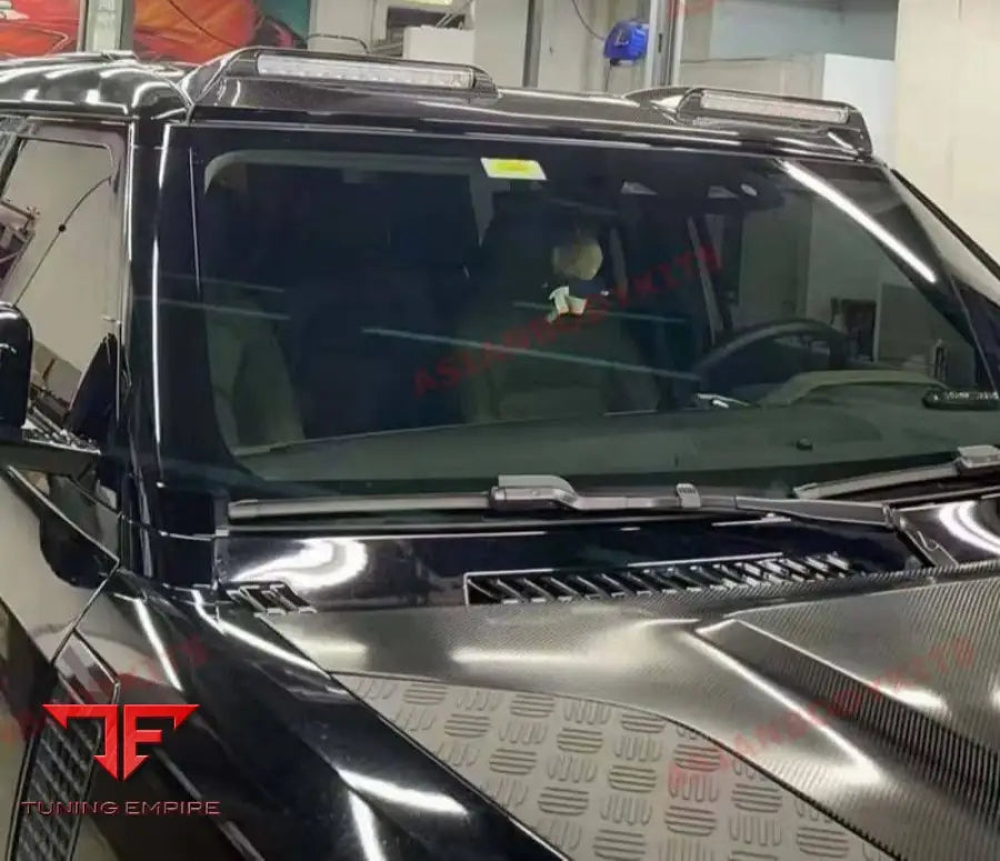 LAND ROVER DEFENDER FRONT ROOF SPOILER WITH LED