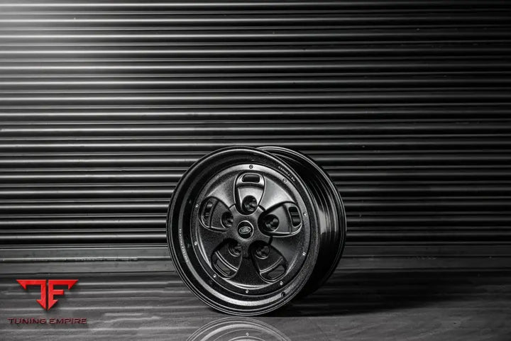 LAND ROVER DEFENDER KAHN FORGED ALLOY WHEELS