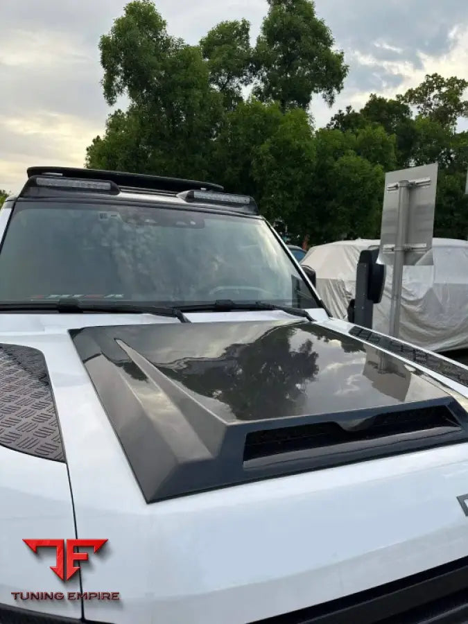 LAND ROVER DEFENDER L663 110 2019 + DRY CARBON BODY KIT