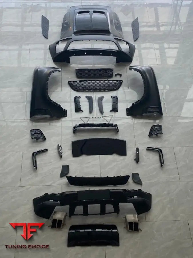 LAND ROVER DEFENDER L663 2019 + SVR BODY KIT