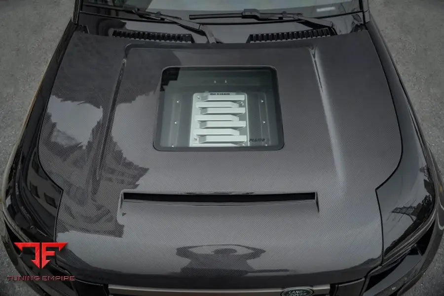 LAND ROVER DEFENDER L663 2020 + PLUMB CARBON HOOD