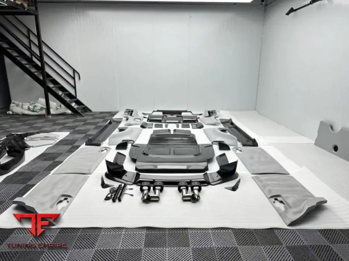 LAND ROVER DEFENDER L663 2021 + DRY CARBON BODY KIT