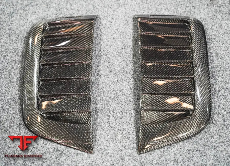 LAND ROVER DEFENDER L663 90 / 110 2020 + CARBON FRONT FENDER TRIM COVERS