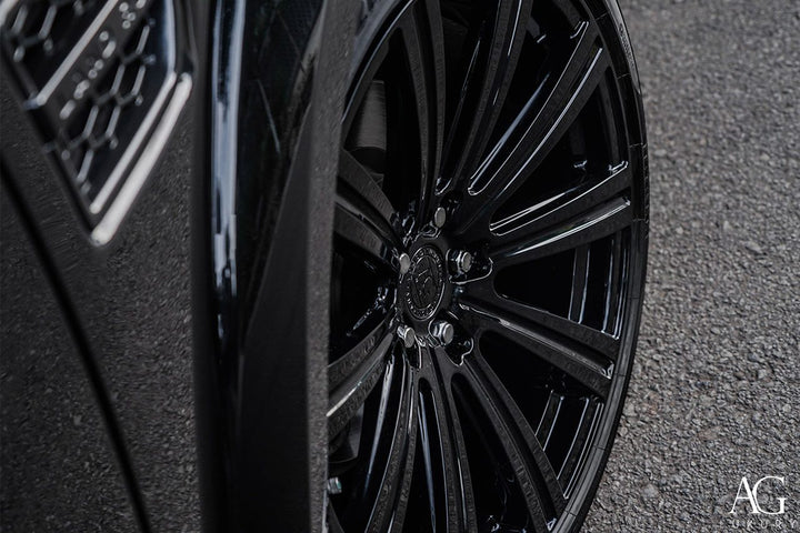 Land Rover Discovery on custom forged wheels