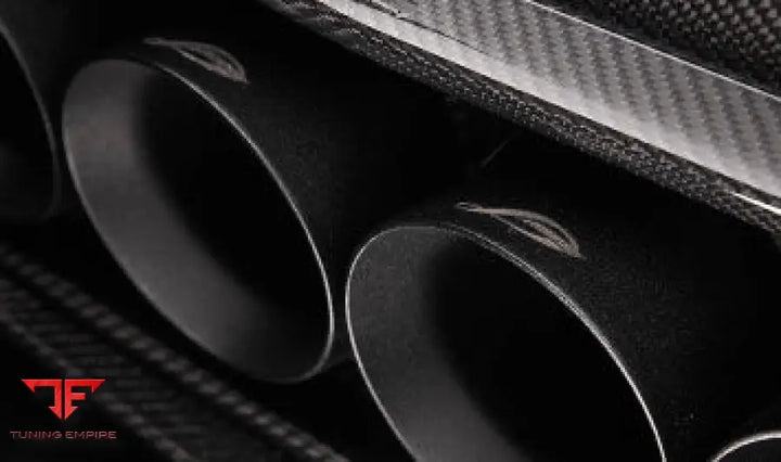 LARTE CORVETTE STINGRAYS C8 BODY KIT