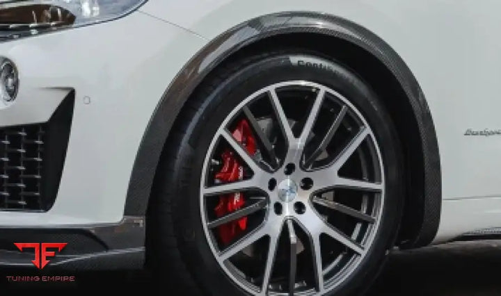 LARTE MASERATI LEVANTE BODY KIT