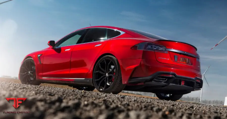 LARTE TESLA MODEL S BODY KIT