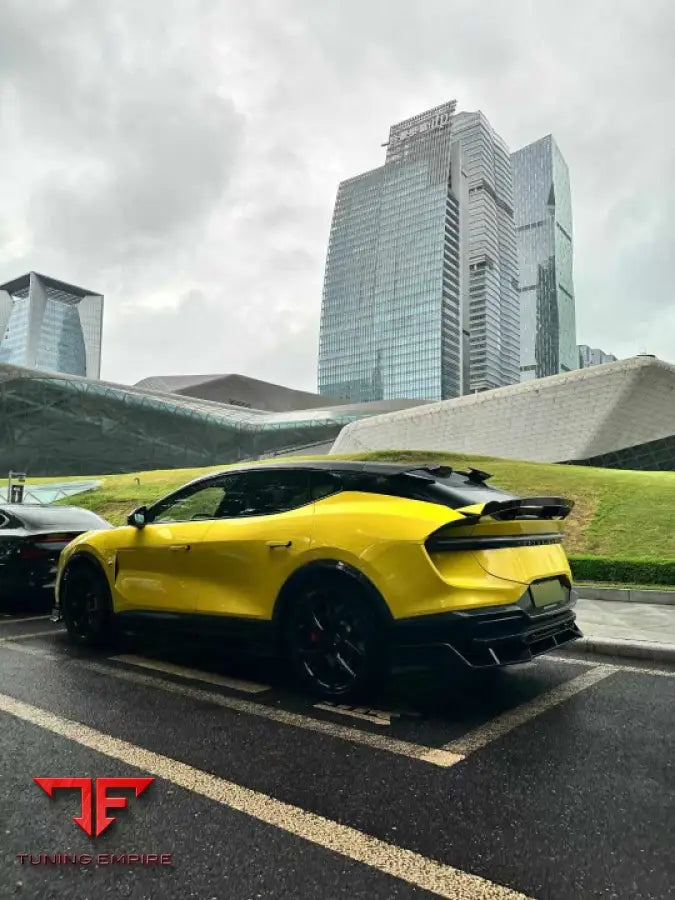 LOTUS ELETRE 2024 + DRY CARBON BODY KIT