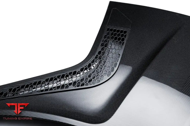 LOTUS EMIRA CARBON FIBER PARTS