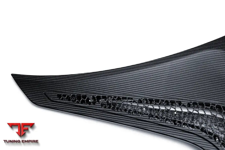 LOTUS EMIRA CARBON FIBER PARTS