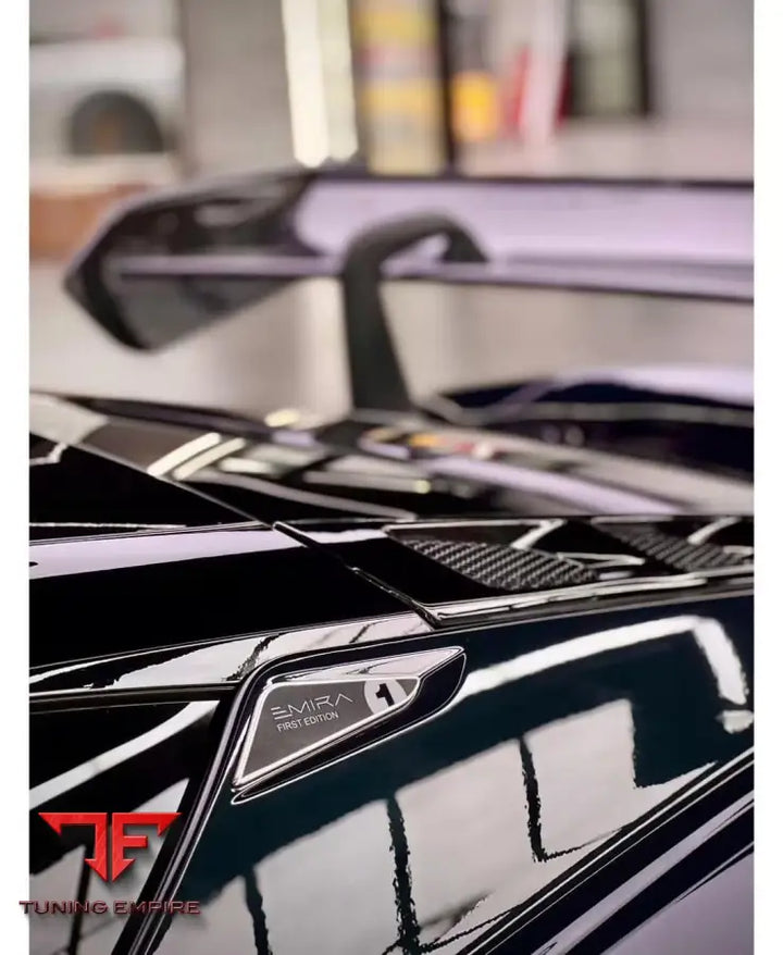 LOTUS EMIRA GT4 CARBON BODY KIT