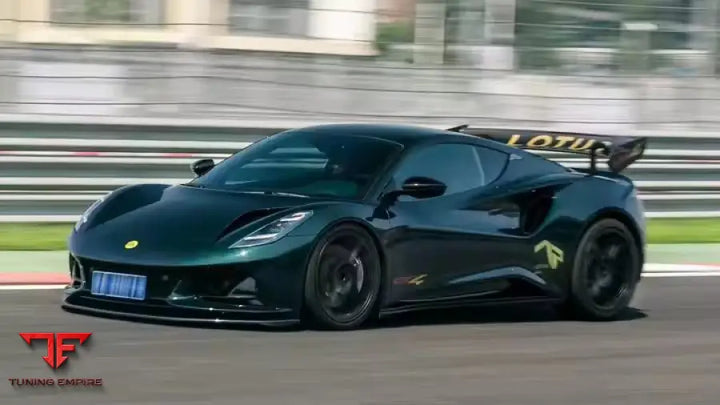 LOTUS EMIRA GT4 CARBON FIBER BODY KIT